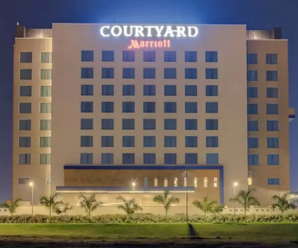 escorts in Courtyard by Marriott