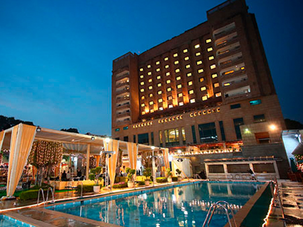 escorts Jaypee Vasant Continental Hotel