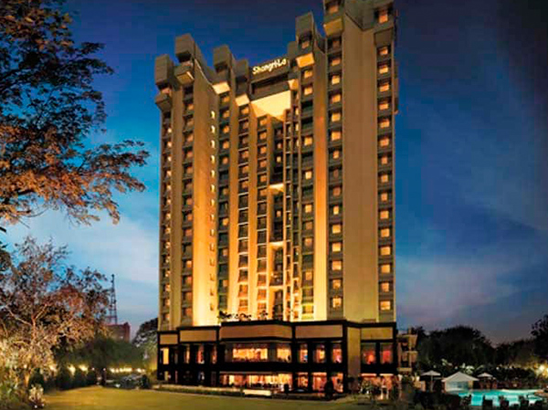 Escorts Servive Shangrila Hotel delhi